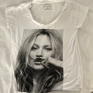 Eleven Paris T-shirt. Life’s a joke